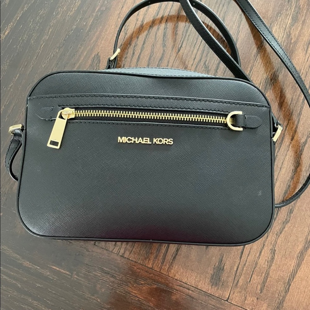 Michael Kors Crossbody